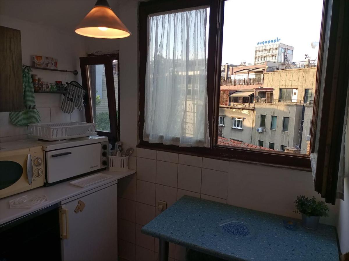 Apartman Lara เบลเกรด ภายนอก รูปภาพ